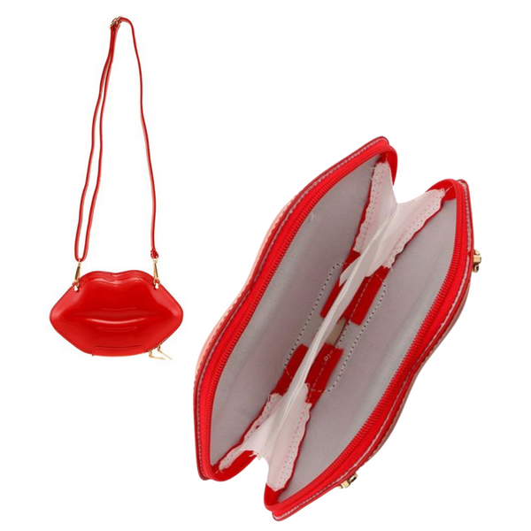 KISSY FACE PURSE